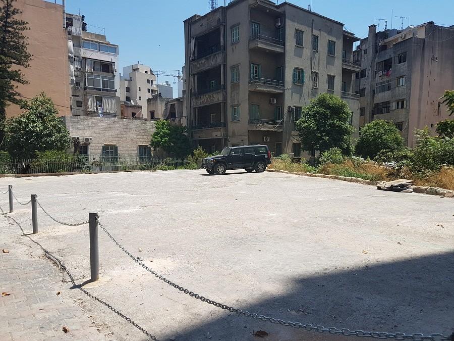 Prime 586 sqm Land for sale in Sassine