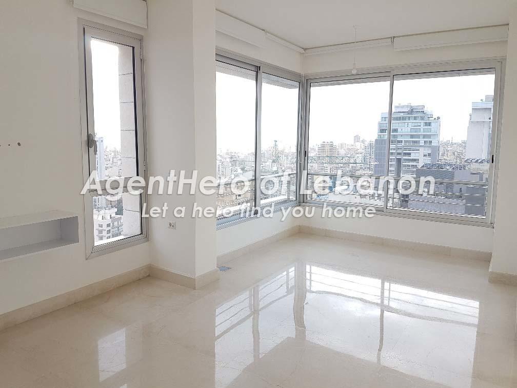 Terrace &amp; panoramic view in one apartment!