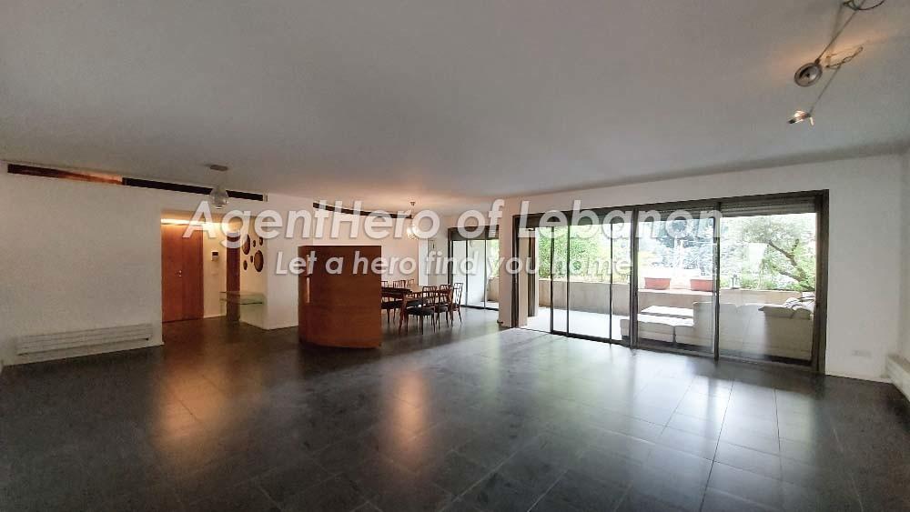 Elegant Apartment | Large Terrace| Golden Triangle