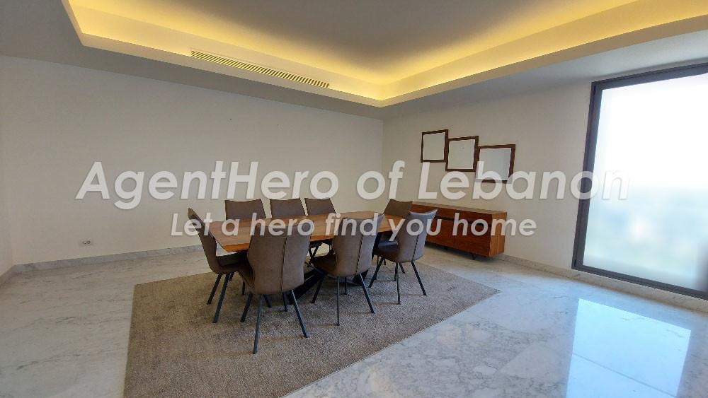 Spacious Apt | Stunning View | Indoor Activities
