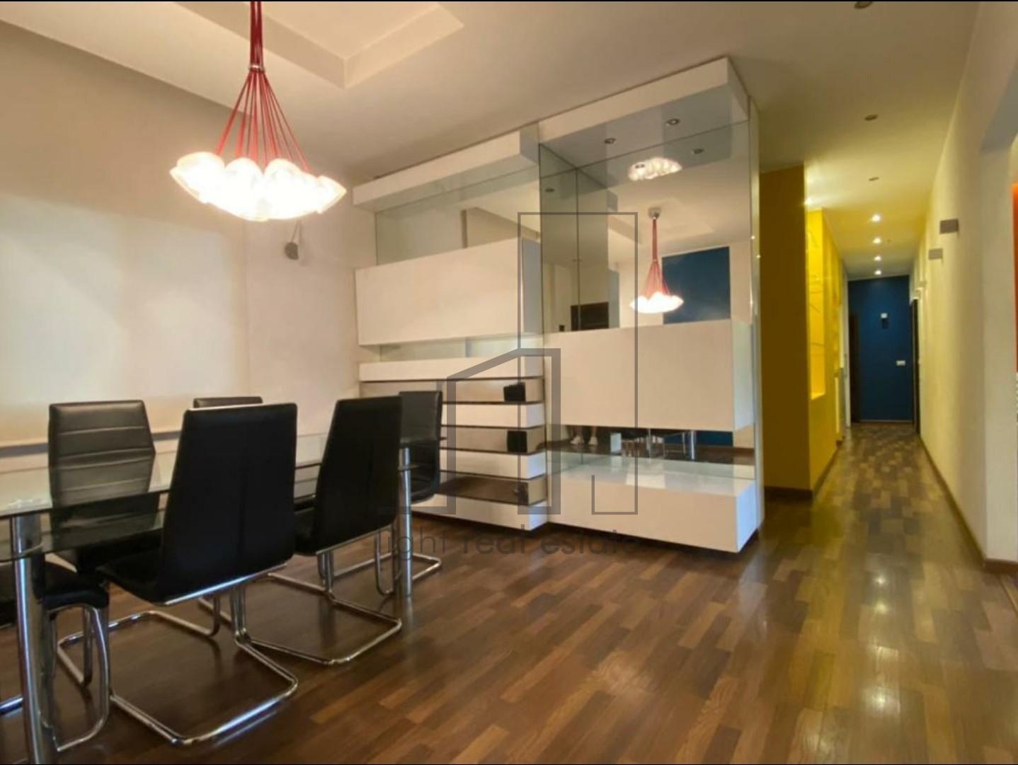 Upgraded/fully furnished/balconies/24-7 electricity