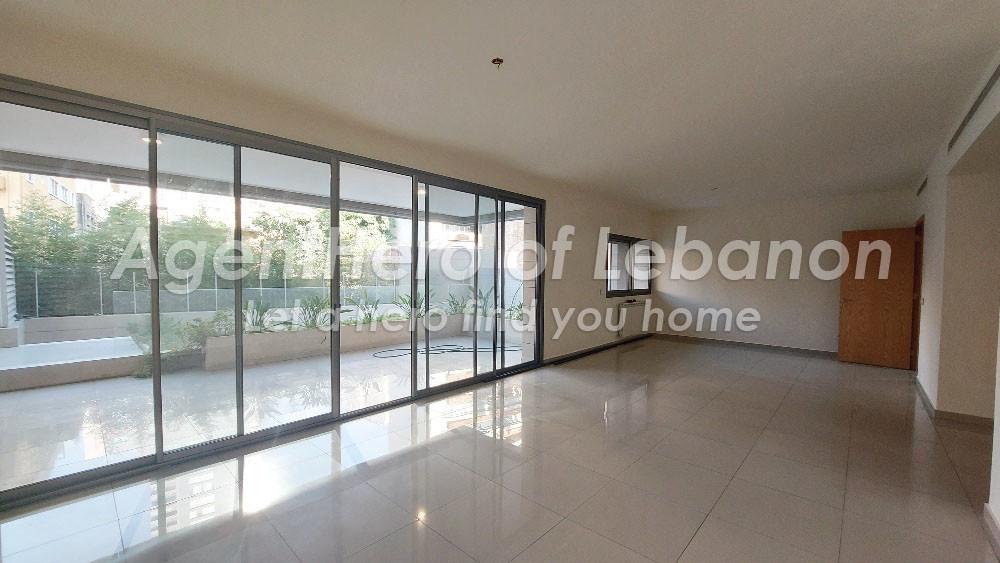 Luxurious Apt | 2 Large Terrace | Golden Triangle