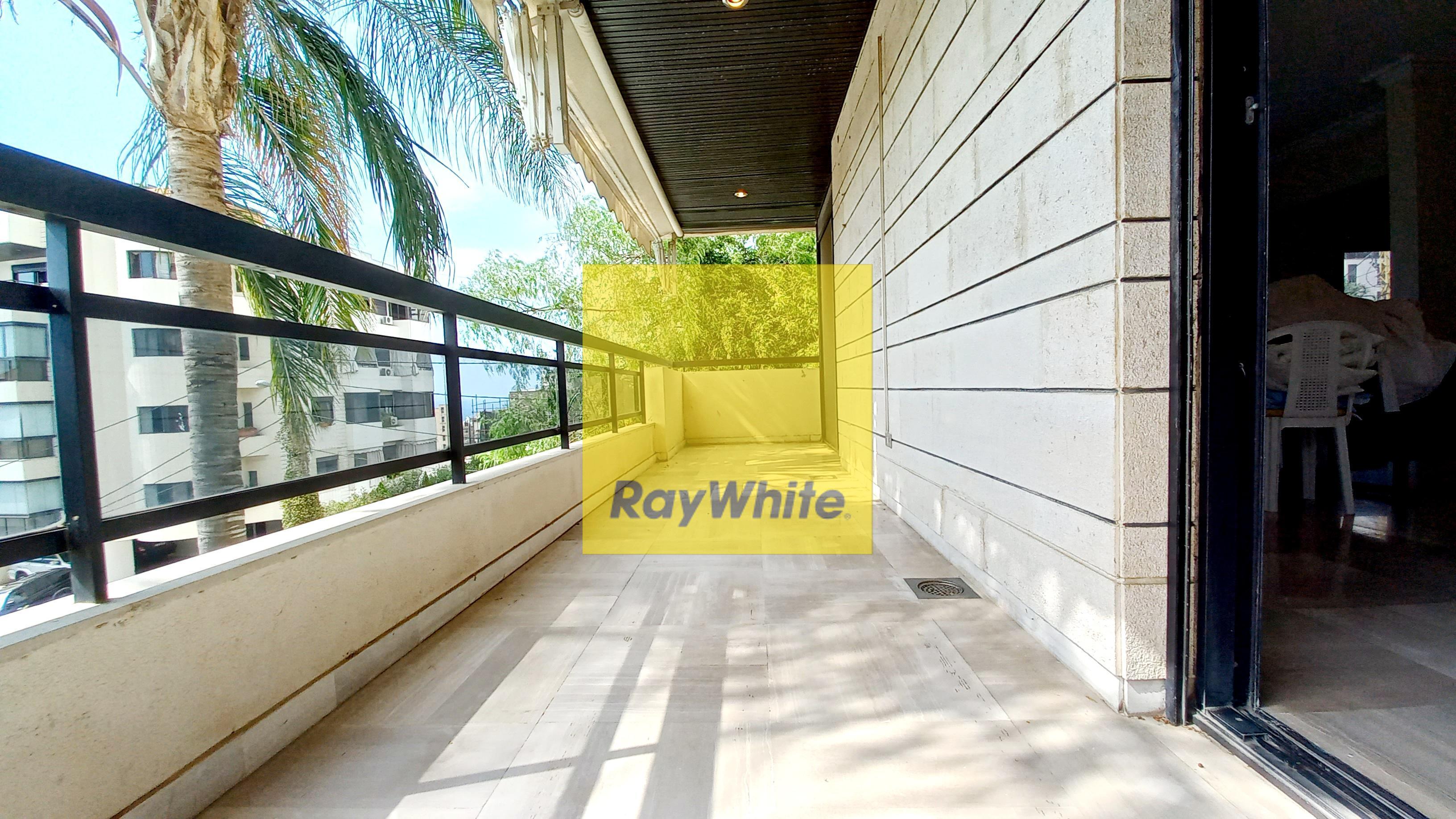 Spacious apartment for rent in Aoukar