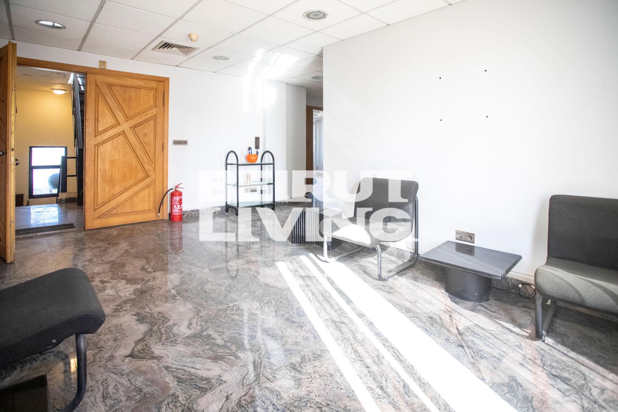 Spacious Rooftop Office | Central Location