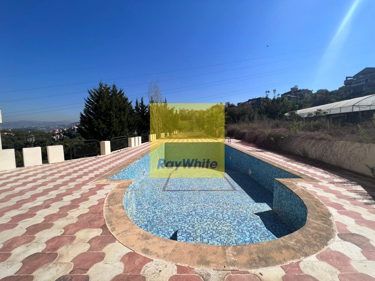 Luxurious Apartment for sale with Amazing Views