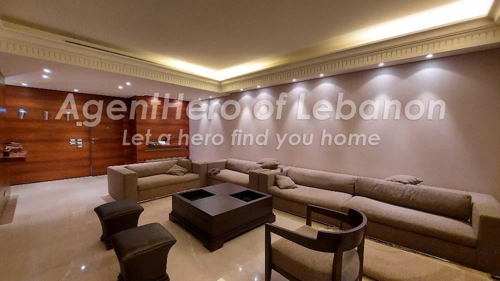 Elegant Apt | Indoor Activity | Prime Location