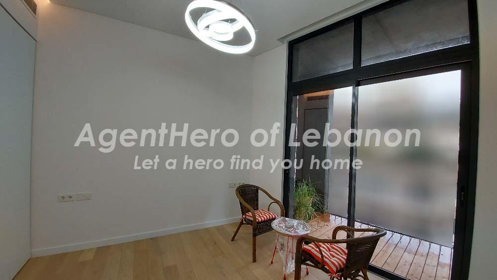 Stylish Bldg | 3 Balconies | Sea & Mountain View