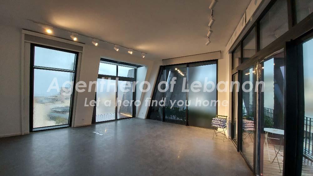 Stylish Bldg | 3 Balconies | Sea & Mountain View