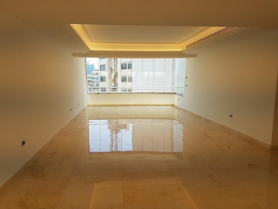 3 master bedroom apartment near Sassine