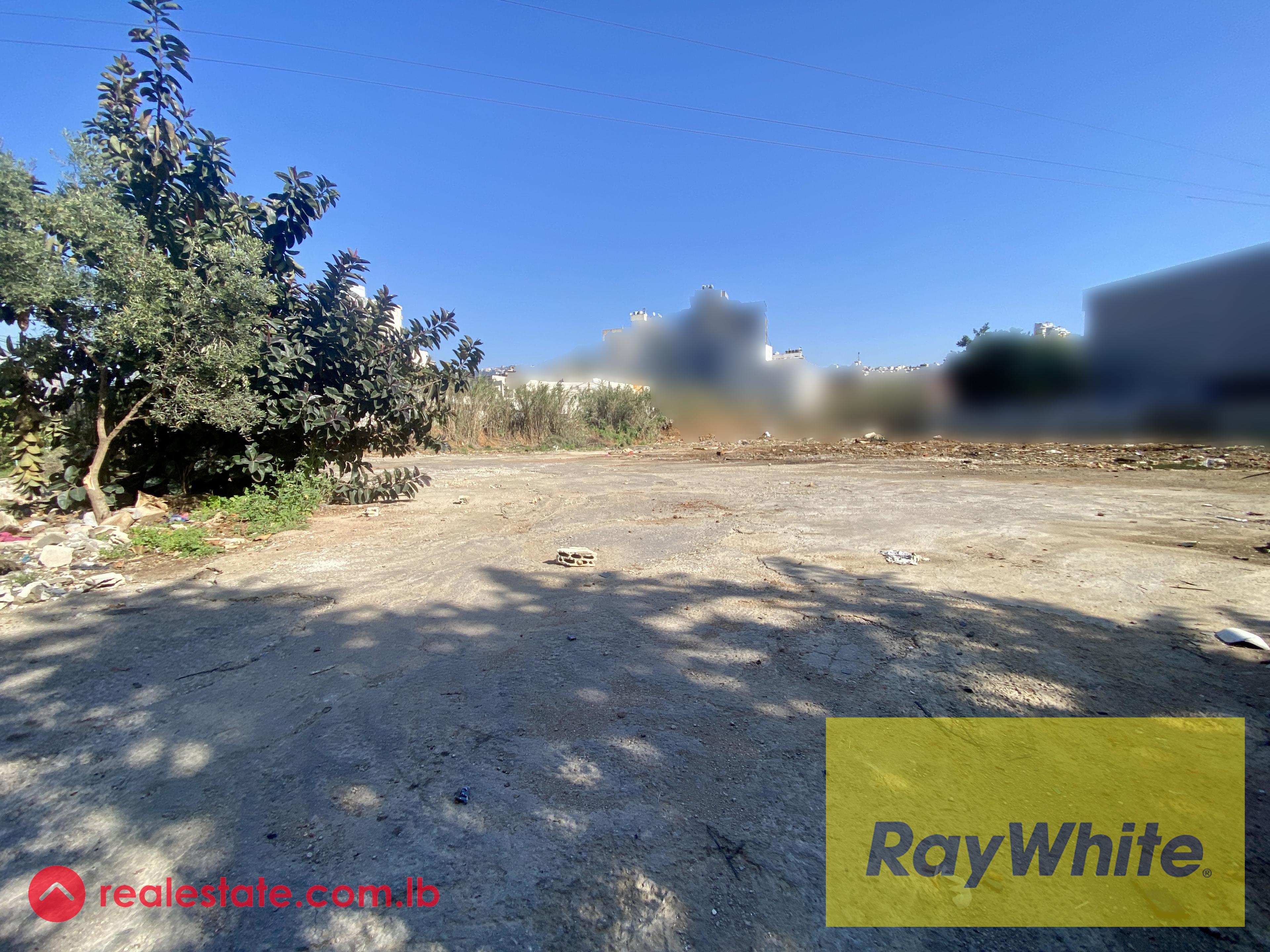 Land for Sale in Baouchriyeh-2700 SQM