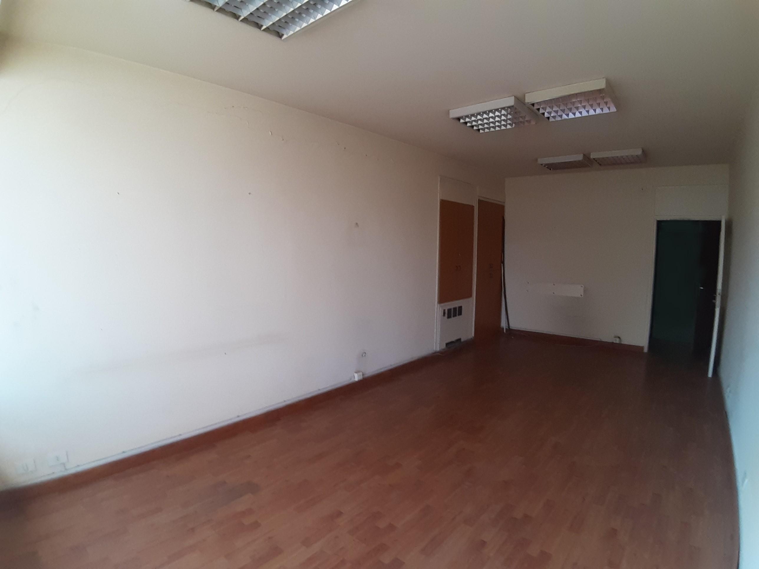 A cozy office space for rent in Achrafieh.