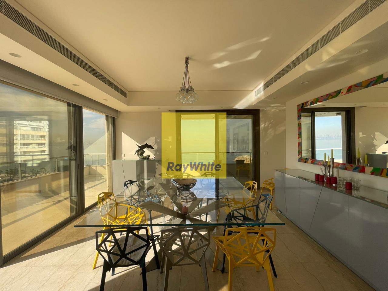 Full Panoramic Penthouse for sale | Waterfront