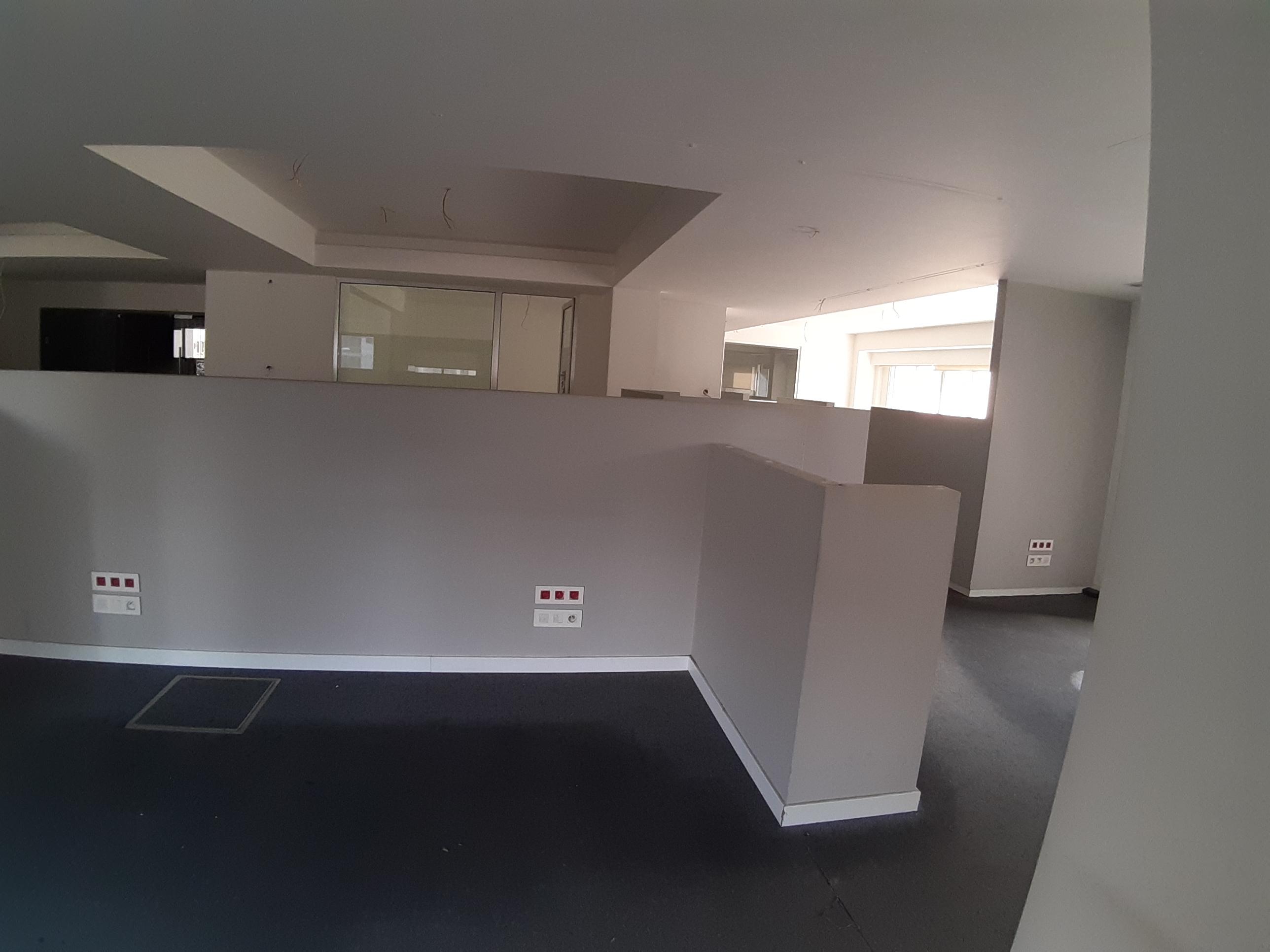 Super office space for rent in Achrafieh.