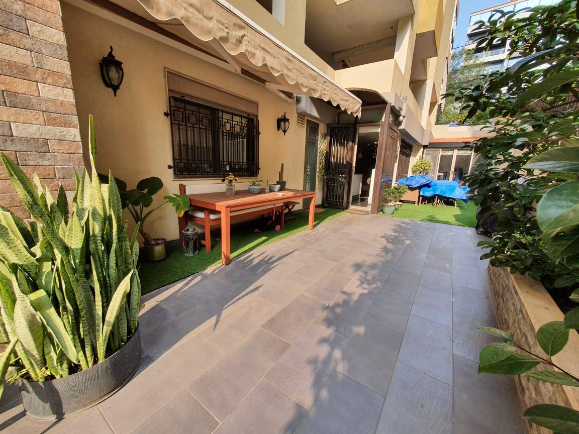 Apartment for rent in Hazmieh (Terrace)