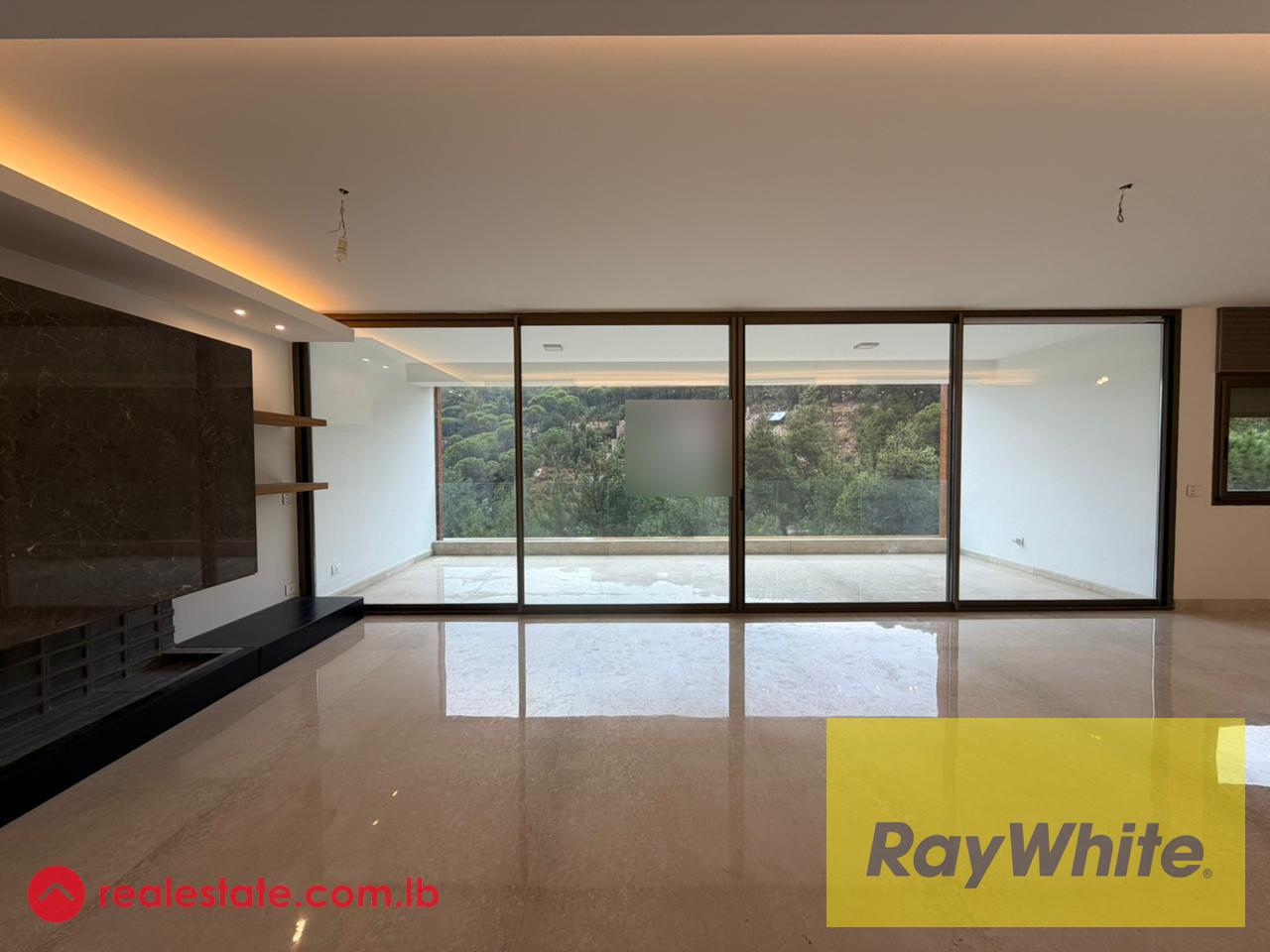 Deluxe Duplex with Stunning Views