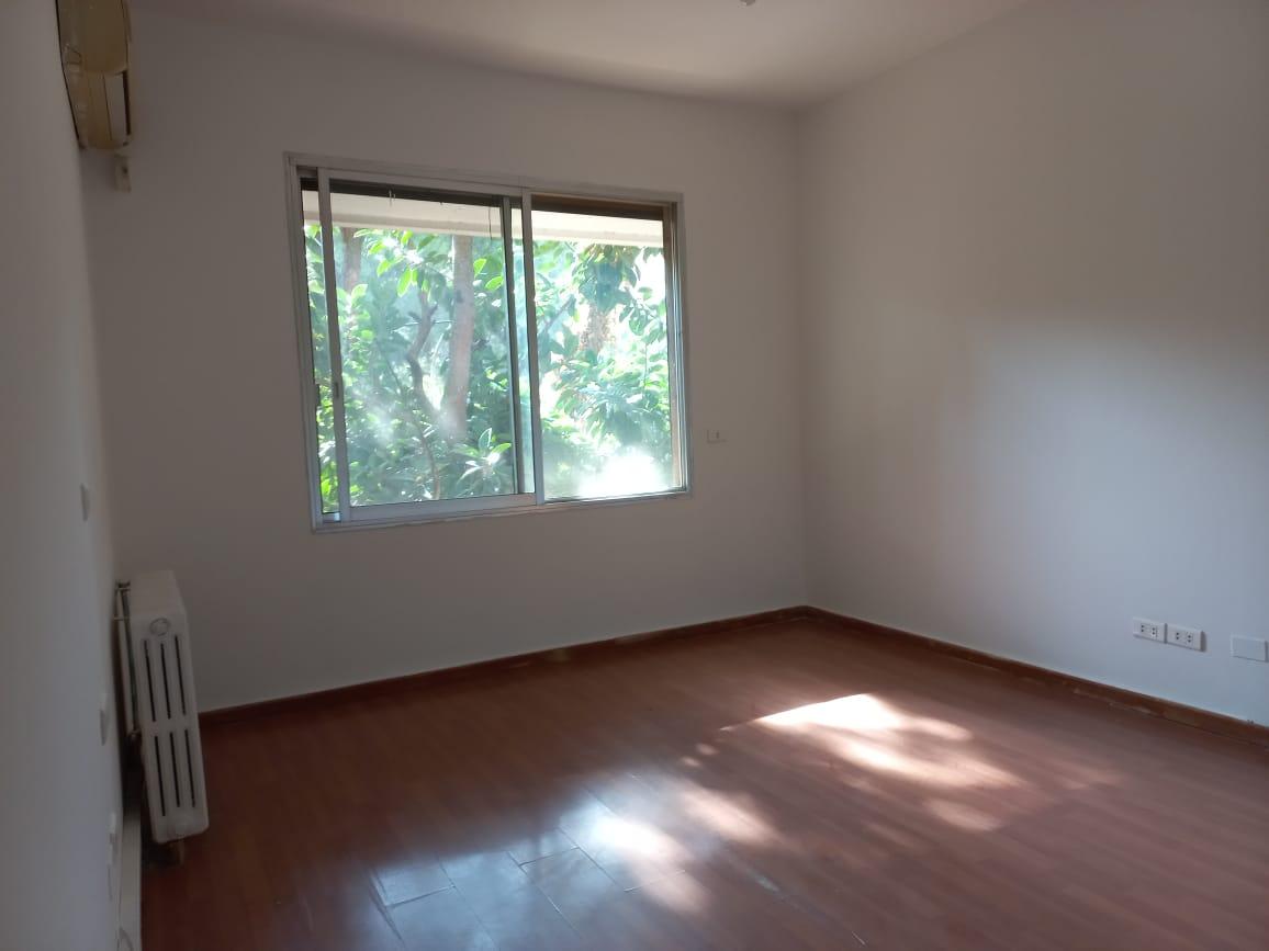 Spacious apartment in Horch Tabet!