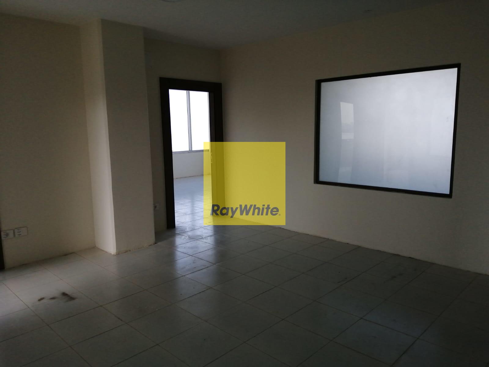 Full floor office for rent | Core and shell