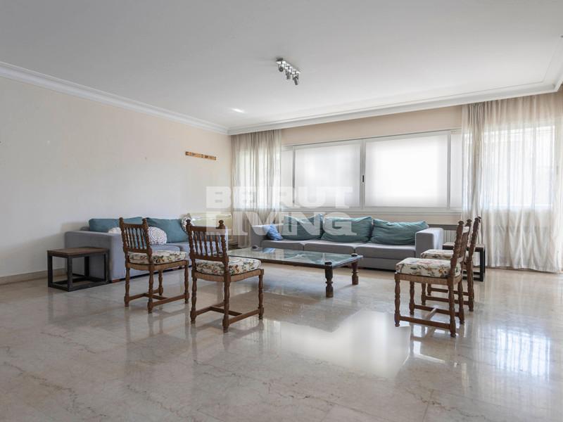 Modern Amenities | Sophisticated | Beautiful Outdoors