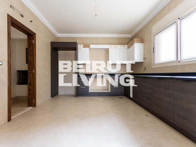 Spacious High End | New Sunny Apartment