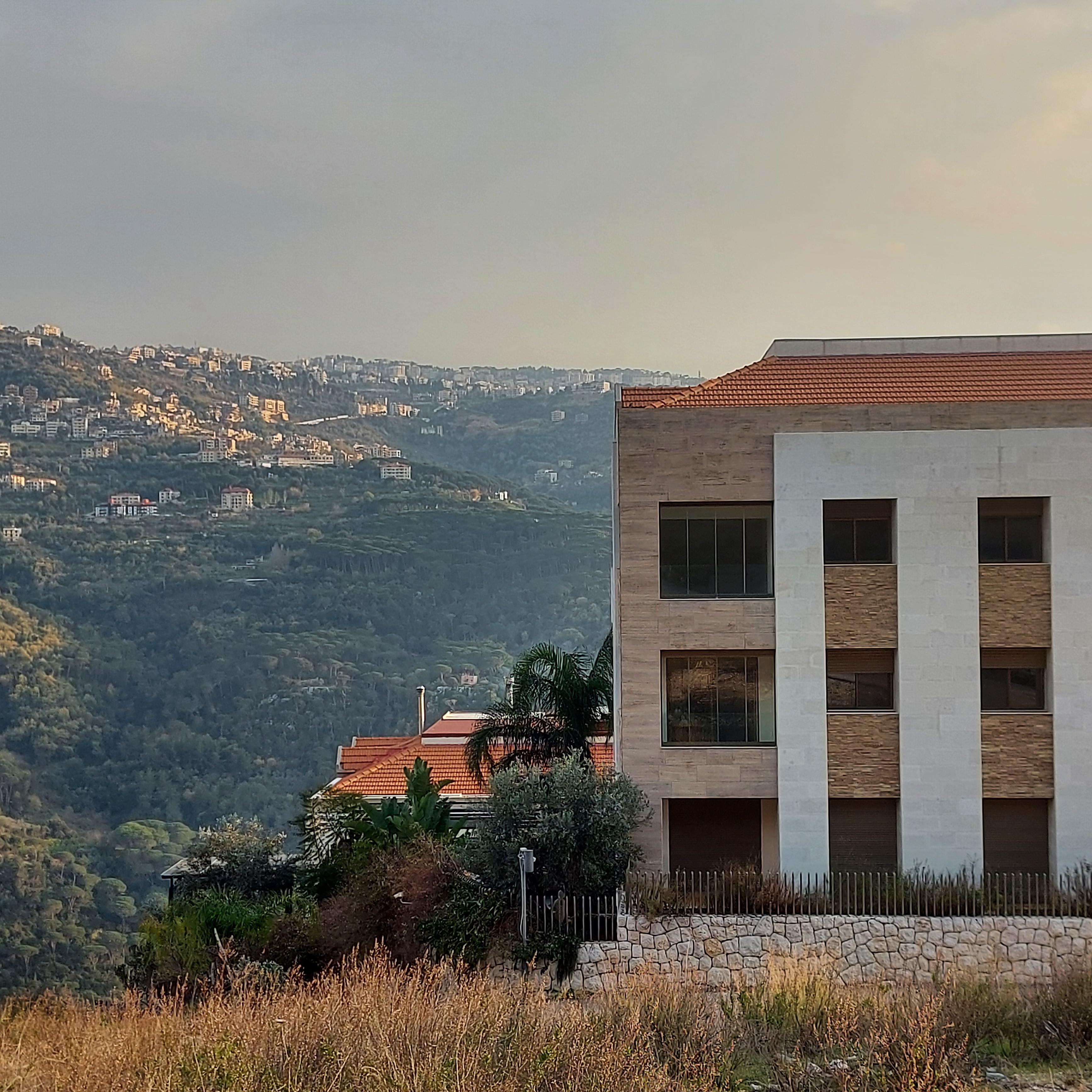 Apartment in Monteverde ,260 sqm inside and 160 terrace.