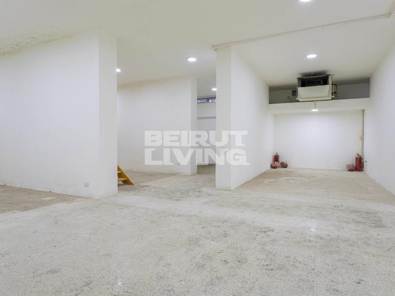 Shop/Office/Warehouse | Prime Location | 5 Parkings