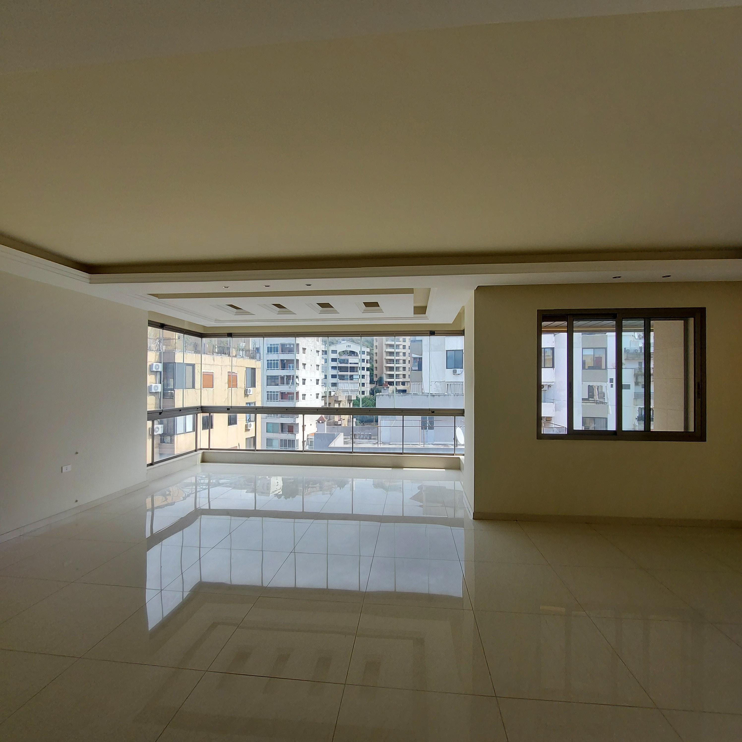 Apartment for sale in achrafieh-105sqm