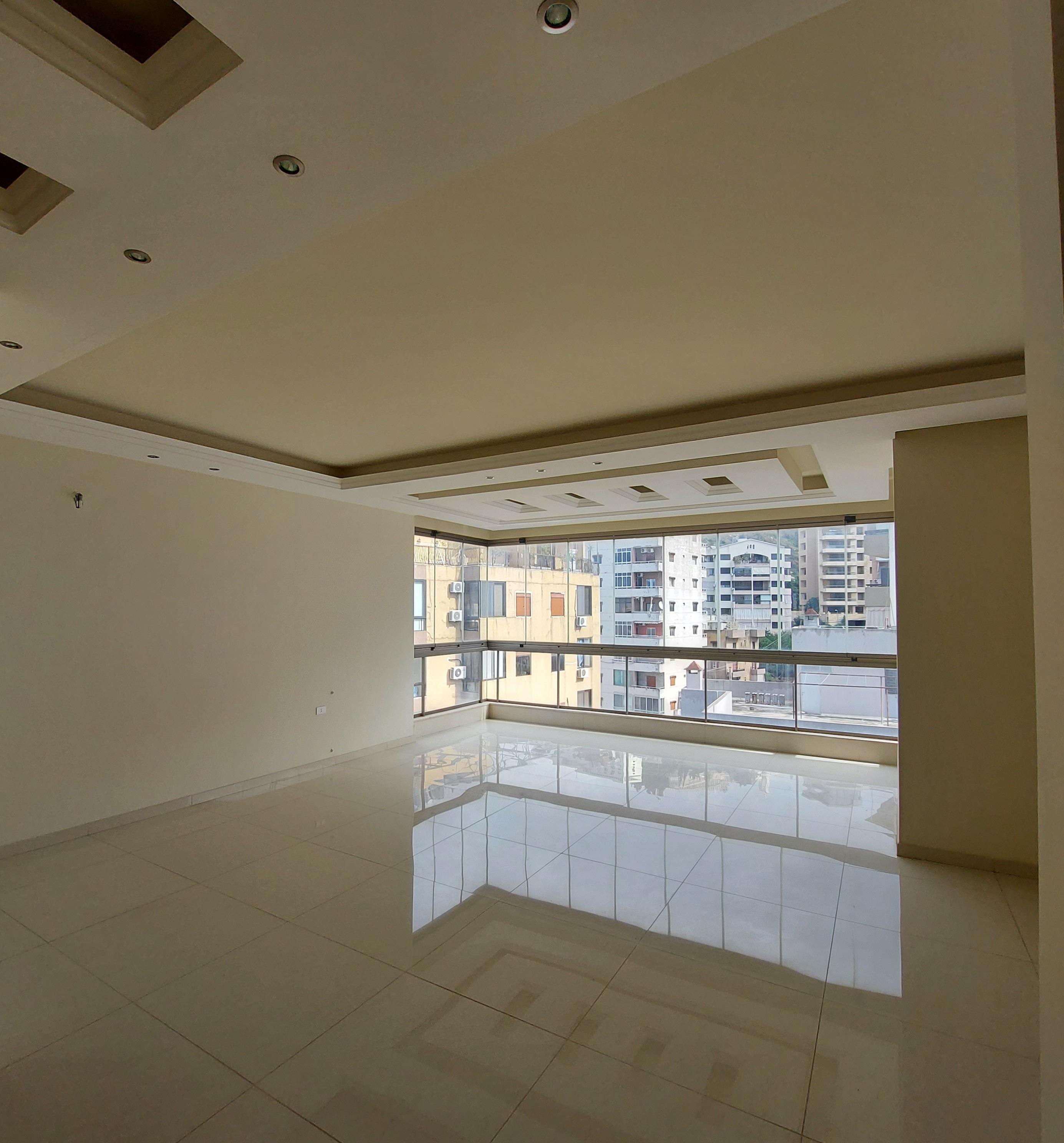 Apartment for sale in achrafieh-105sqm