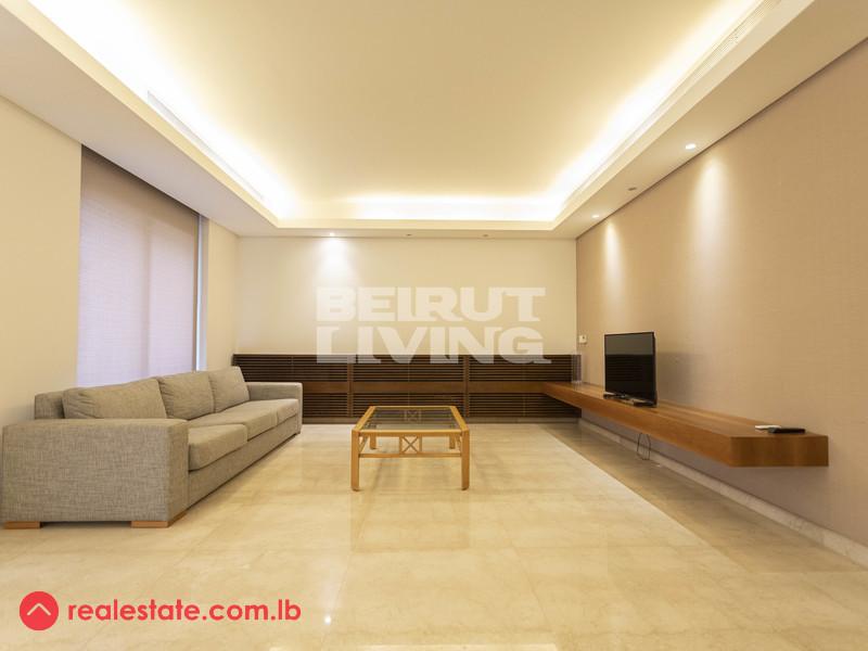 Gorgeous Spacious Flat | Great Location