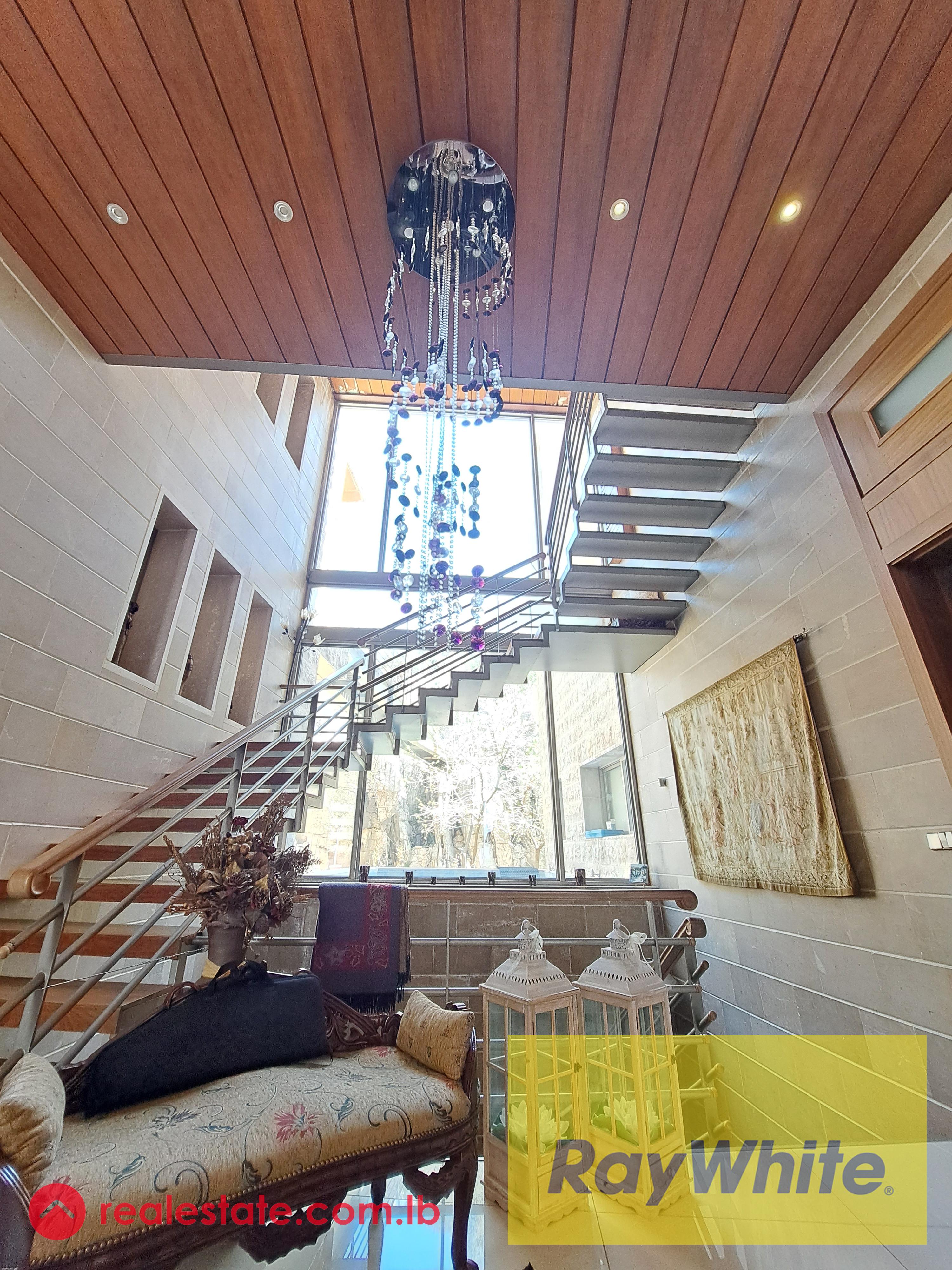 Stunning Villa in Faitroun !!