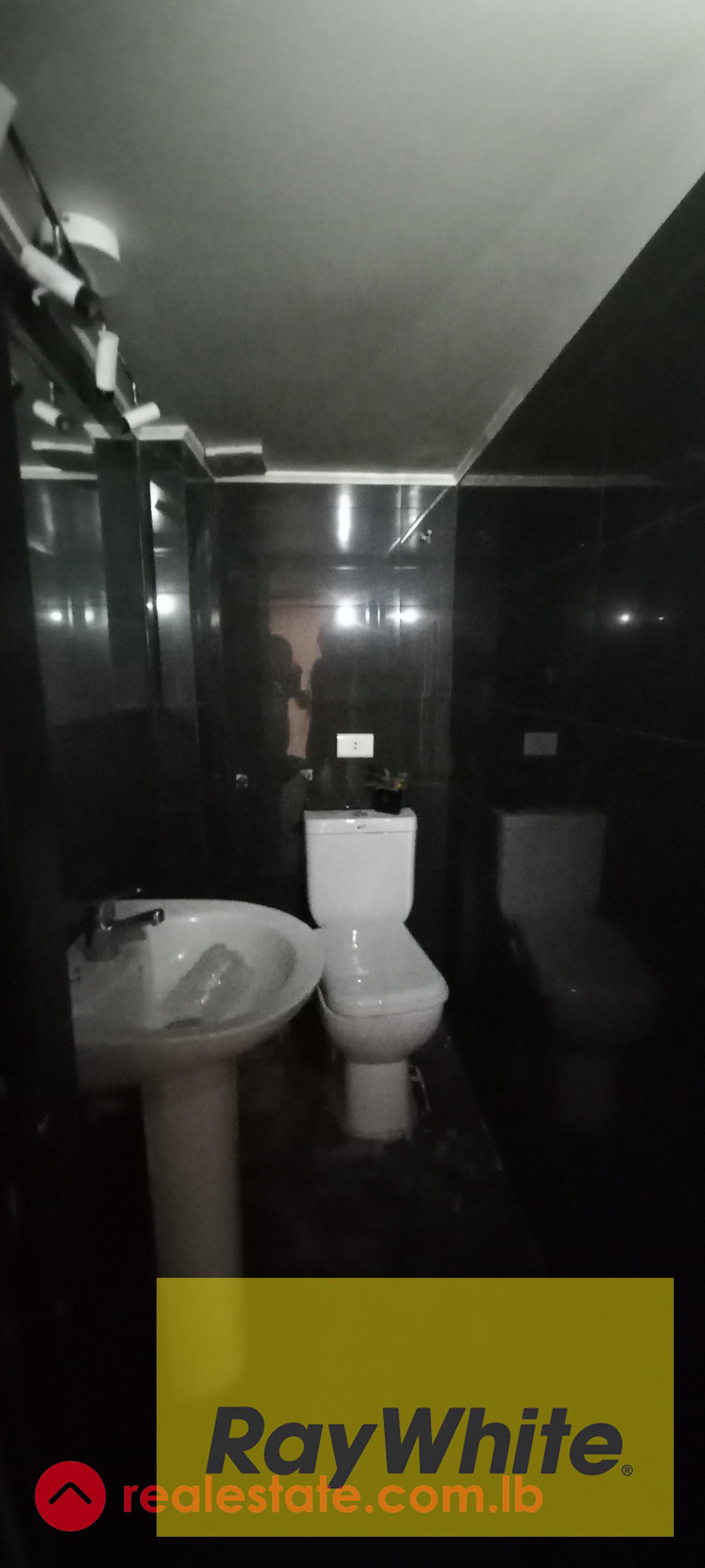 Office Facing The Sea On the highway For Rent In Zalka