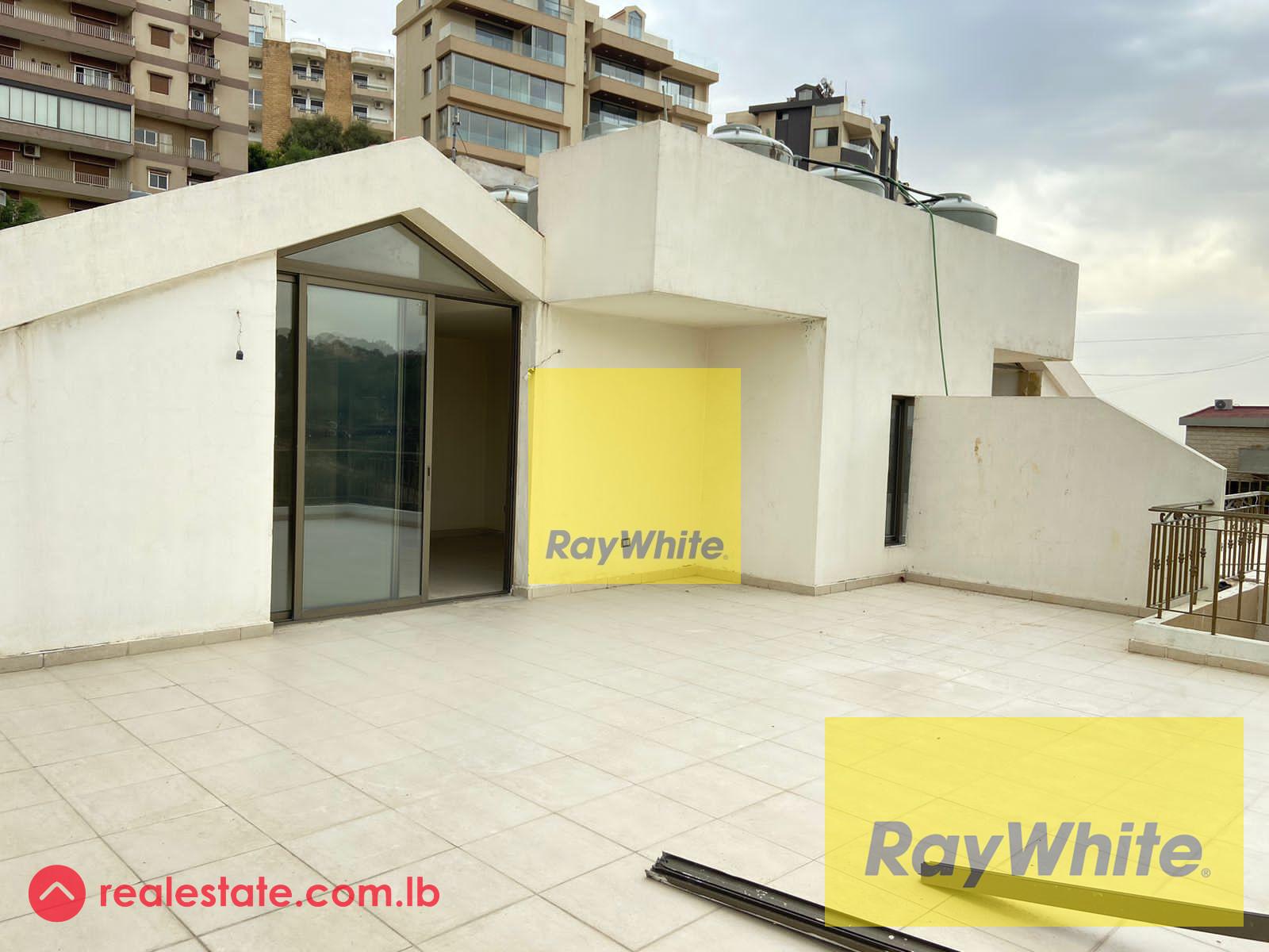 Duplex for sale in Naqqache