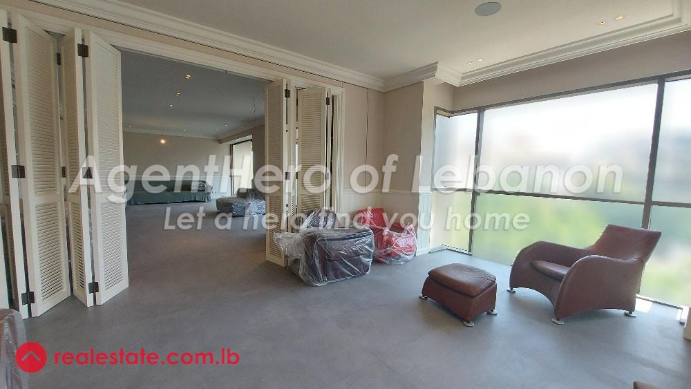 Spacious And Elegant Apt with Large Balcony