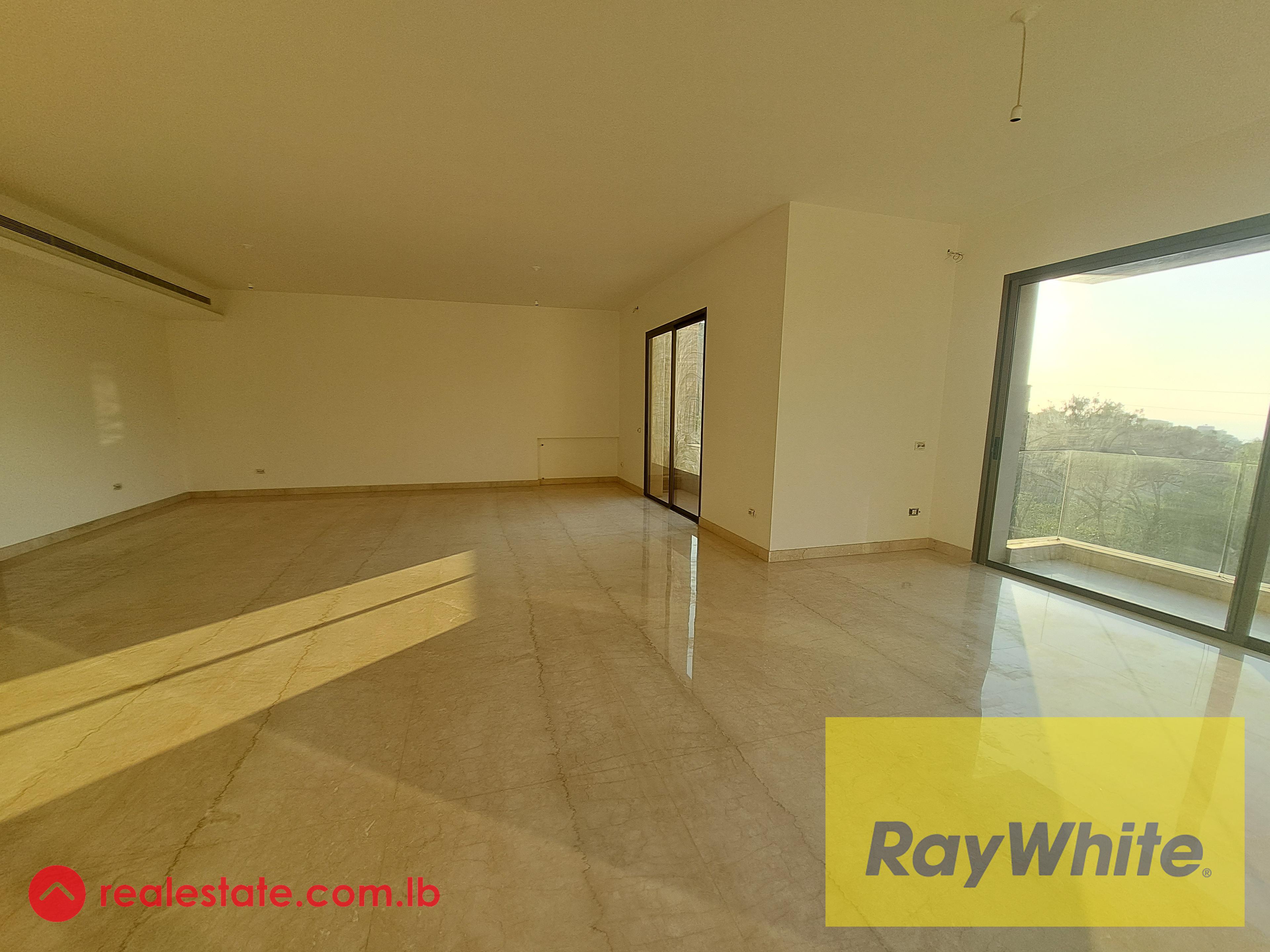 Prestigious Mtayleb Apartment 275Sqm with open view