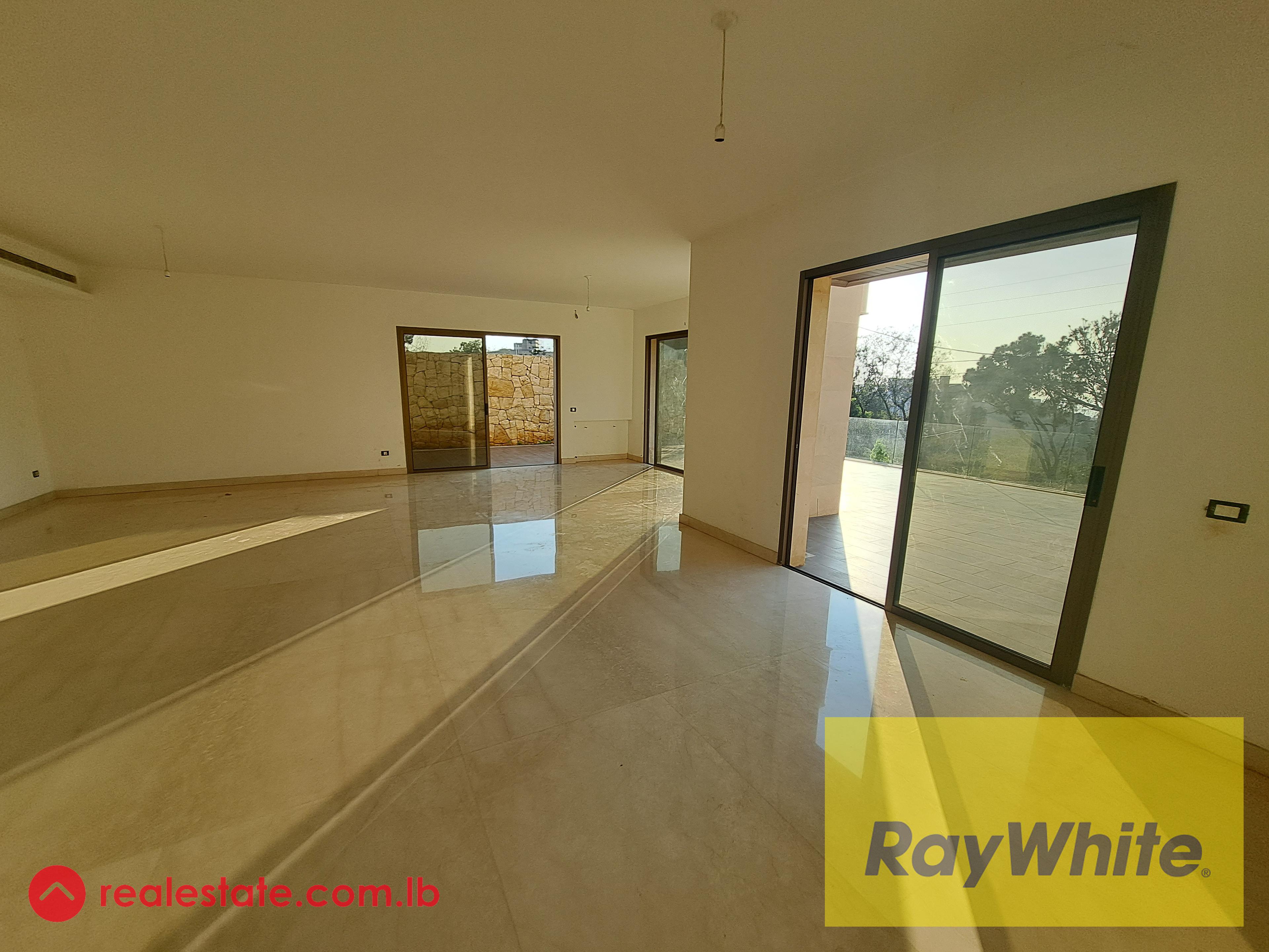 Luxurious Garden Apartment with open view l 280m +355m Garden l