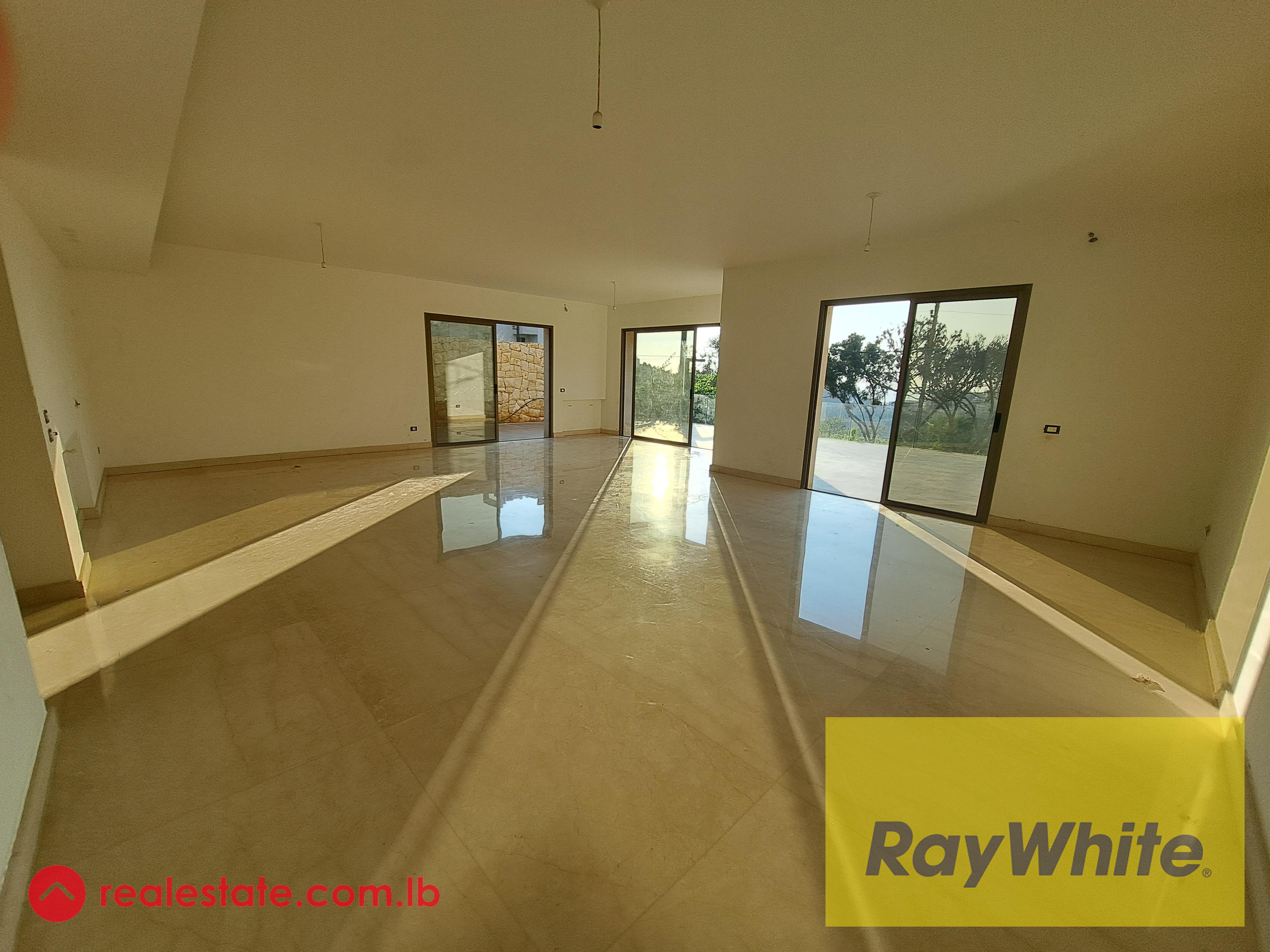 Luxurious Garden Apartment with open view l 280m +355m Garden l