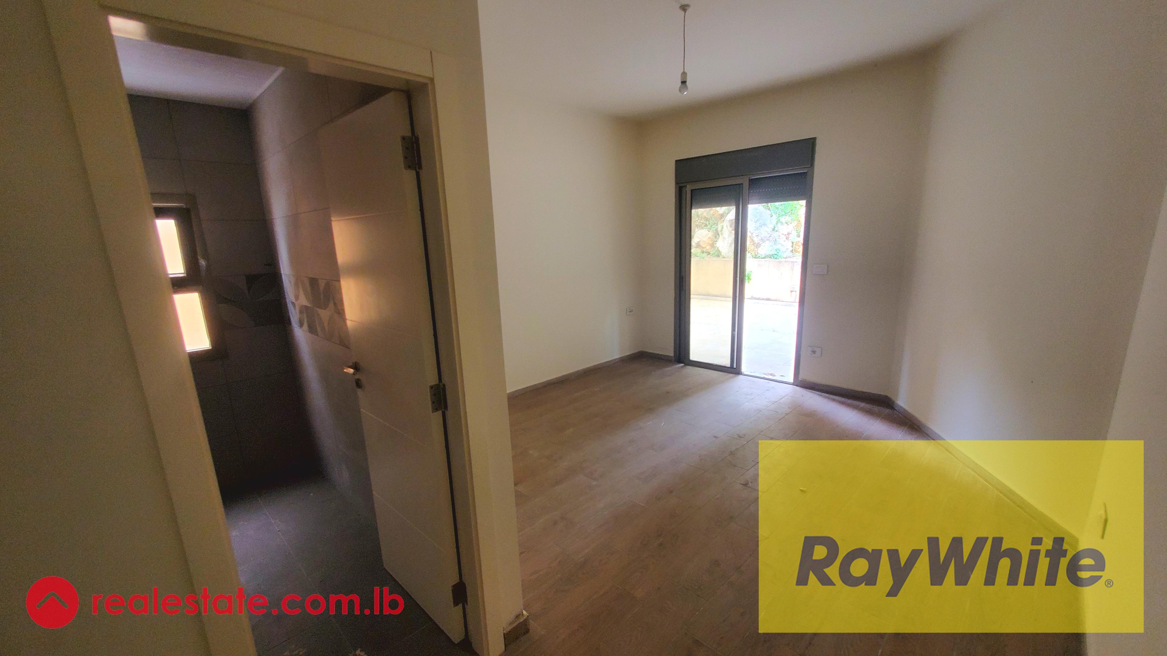 Apartment for sale in Elissar
