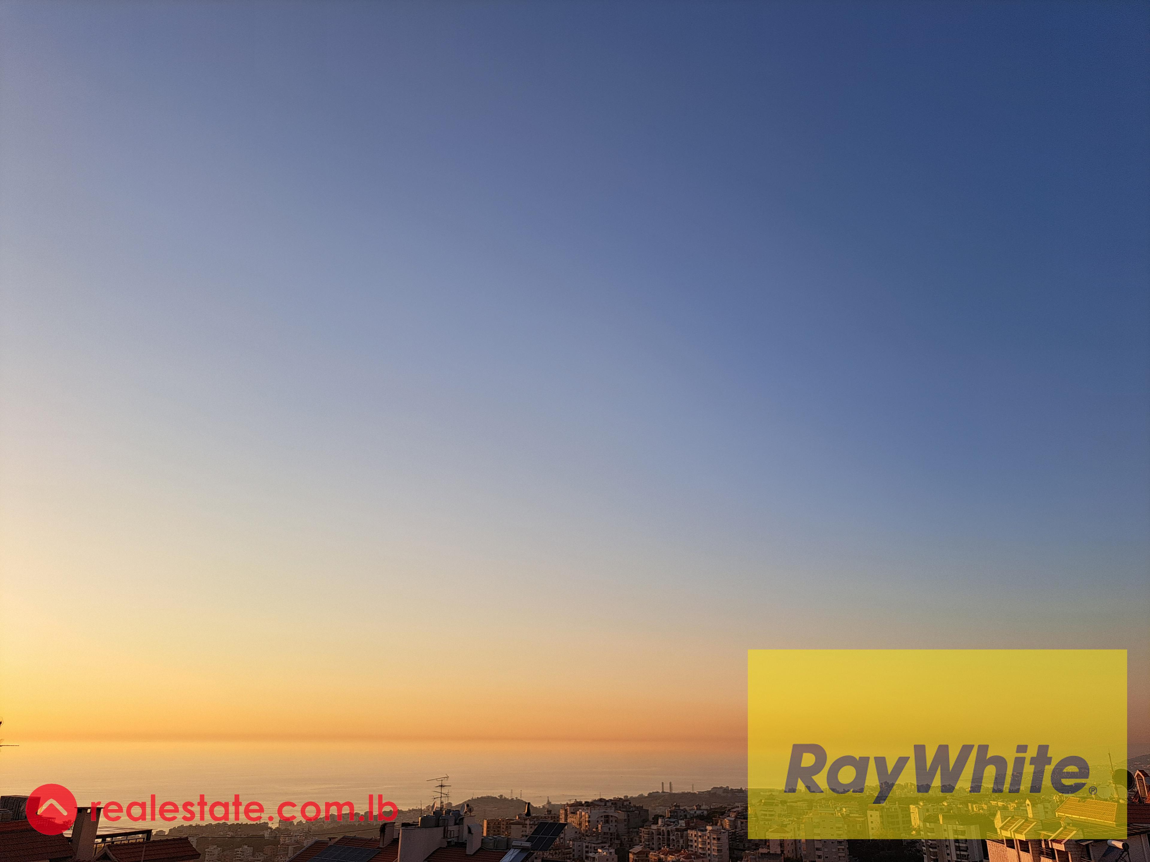 Apartment 220Sqm for sale in Mtayleb