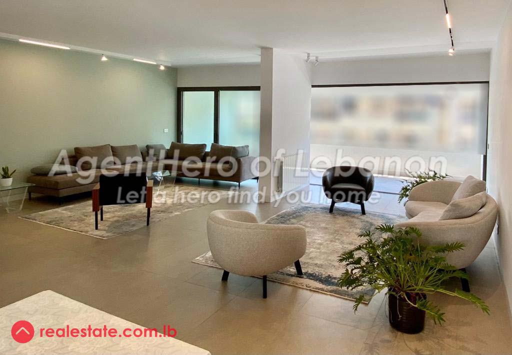Fully Renovated Modern Apt from A to Z.
