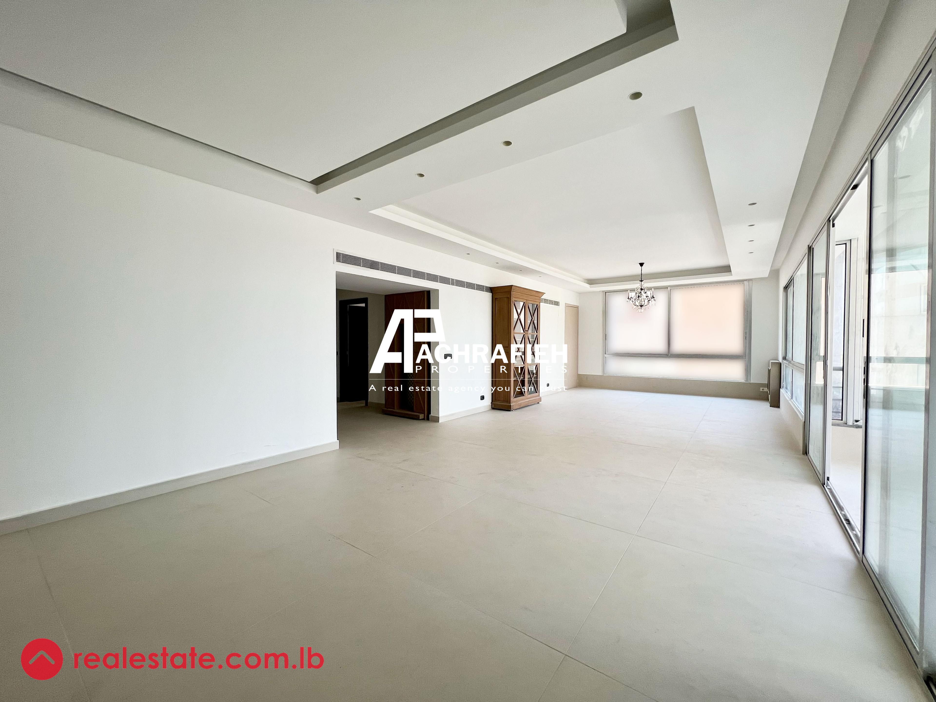 Spacious Apartment For Sale | 270 Sqm