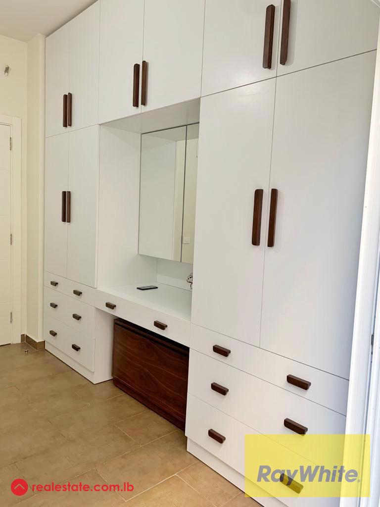 3 BR with terrace for sale in Qennabet Baabdat