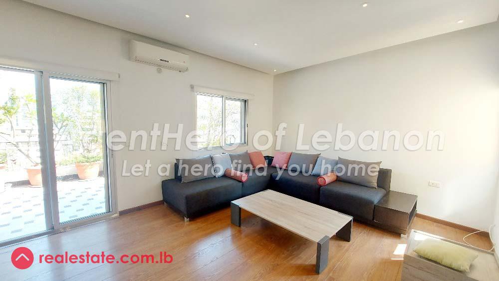 Rooftop Apt | Large Terrace | Perfect Location.