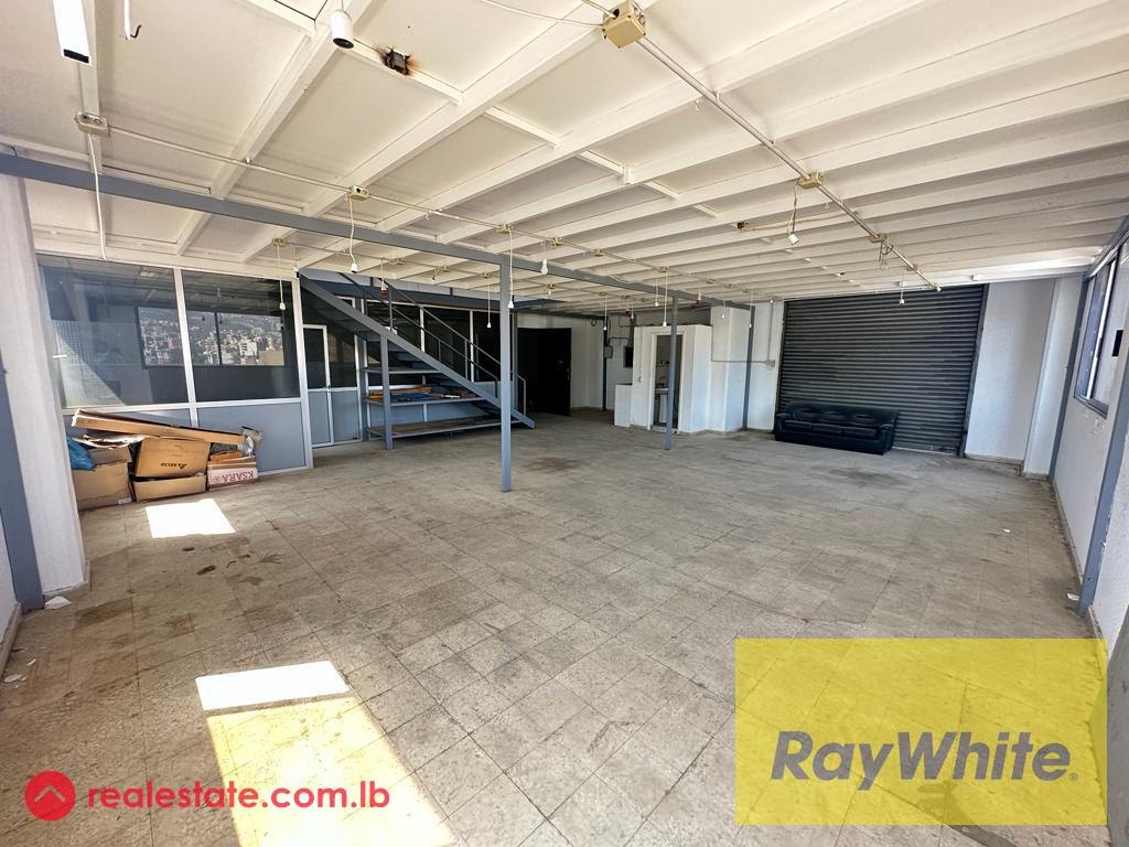Prime Commercial Warehouse for Sale