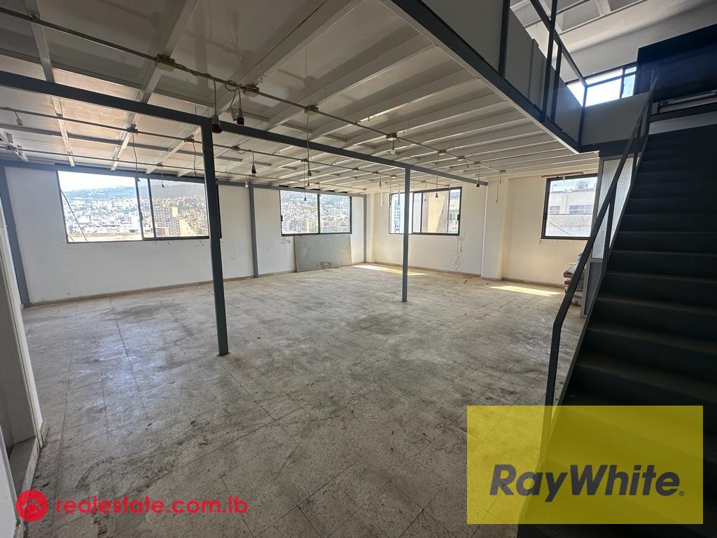 Prime Commercial Warehouse for Sale