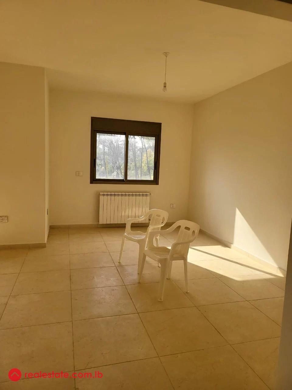 Brand New flat for sale in Zaroon!!