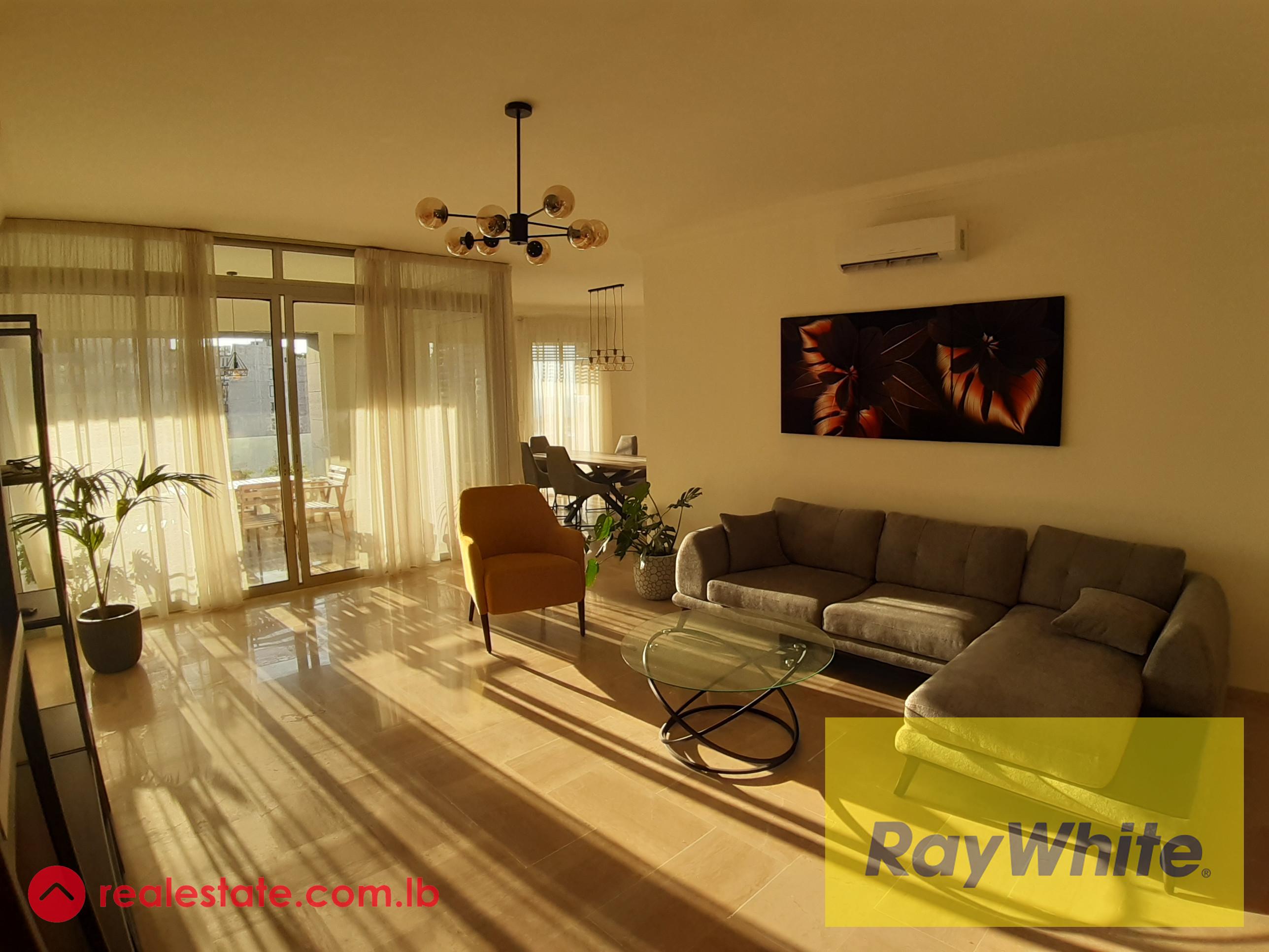 Beautiful Apartment For rent in Achrafieh