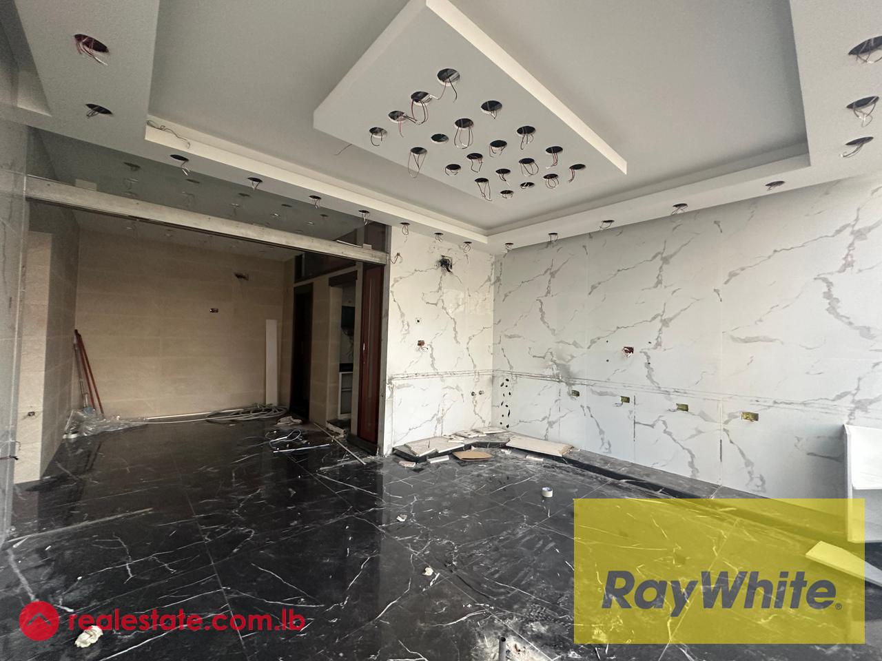 Office for Sale in Jdeideh