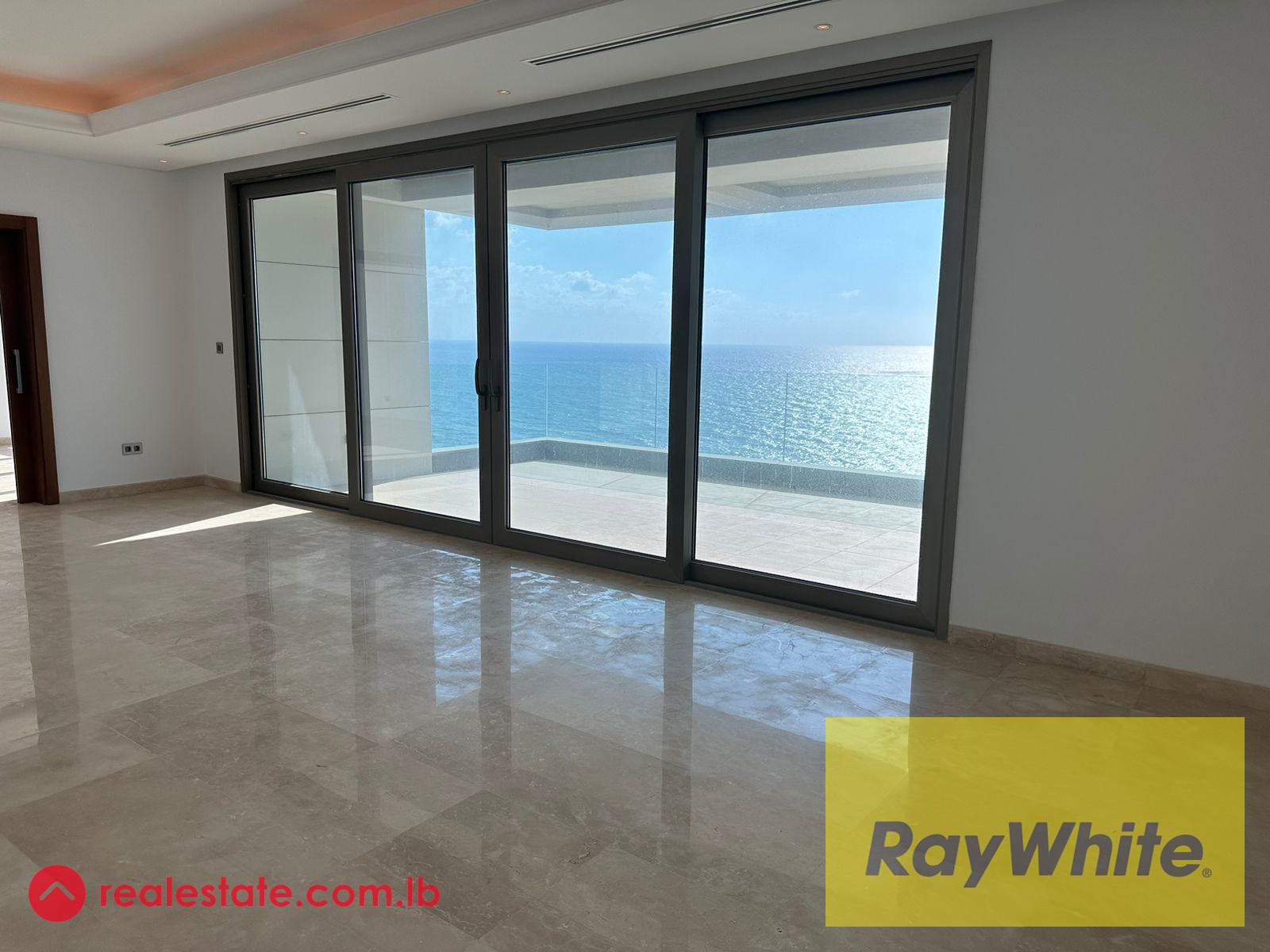 Luxury full floor Apartment for sale in Rawche