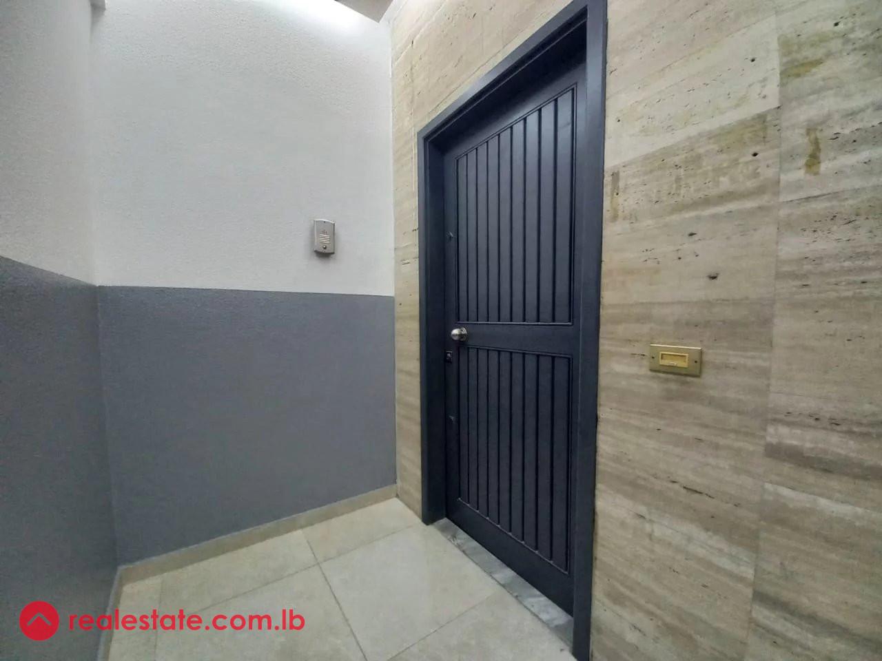 semi furnished office for rent in prime location!!