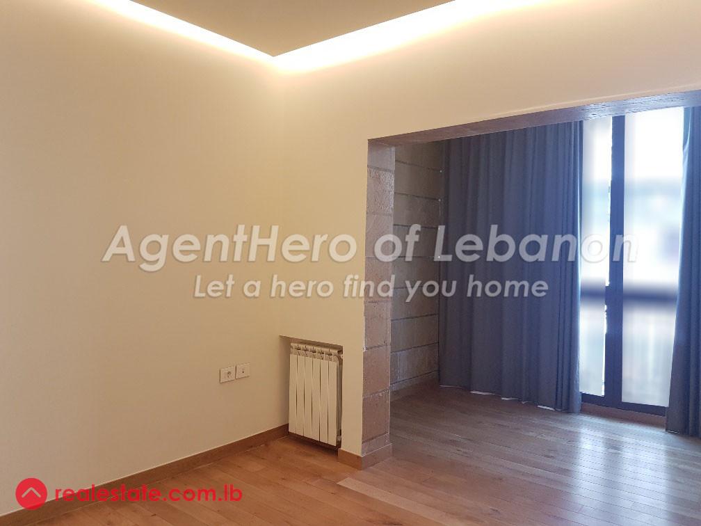 Elegant Spacious Apartment | Large Balcony