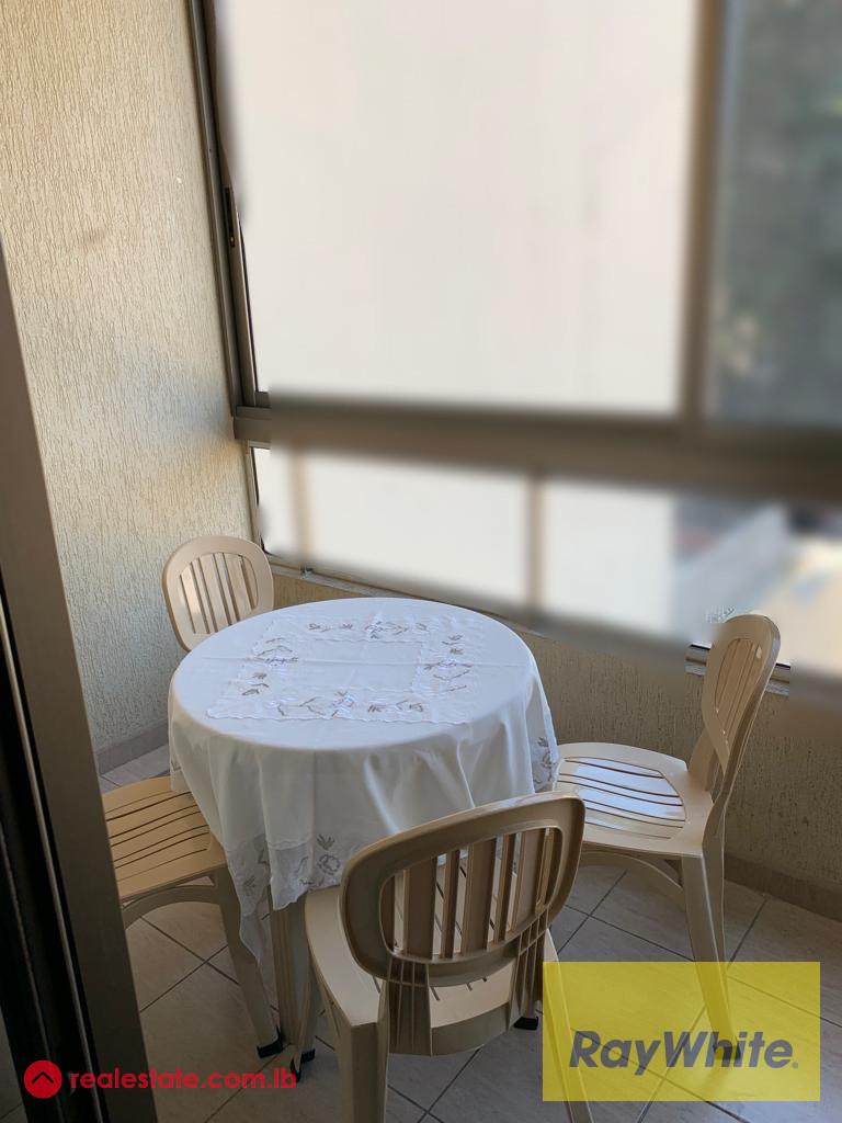 Apartment for rent in Furn El Chebbak